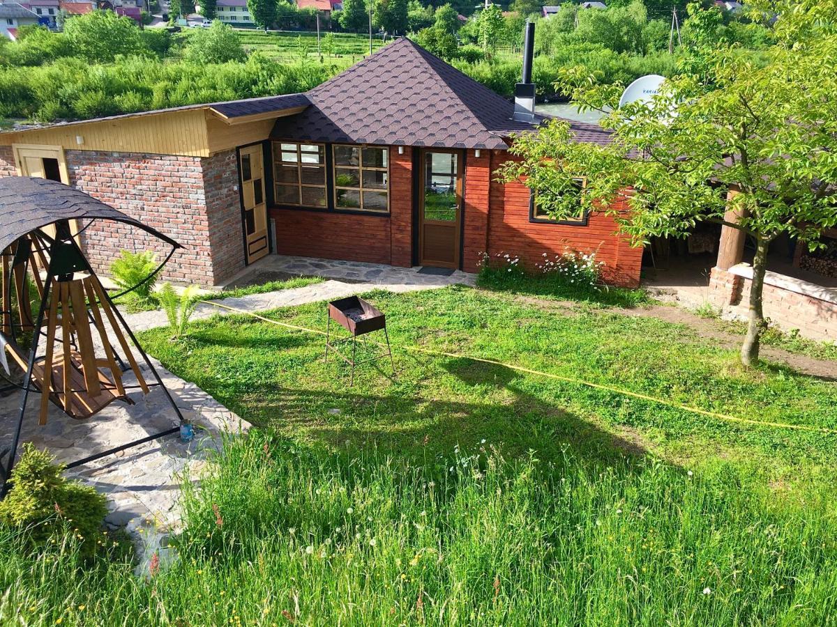 Vip-domyk * Rakhiv