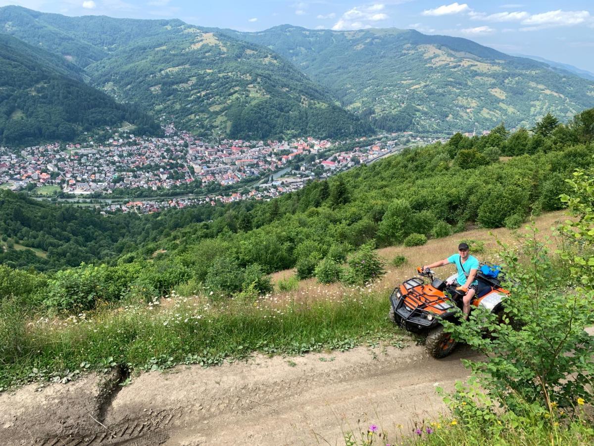 Vip-domyk Holiday home Rakhiv